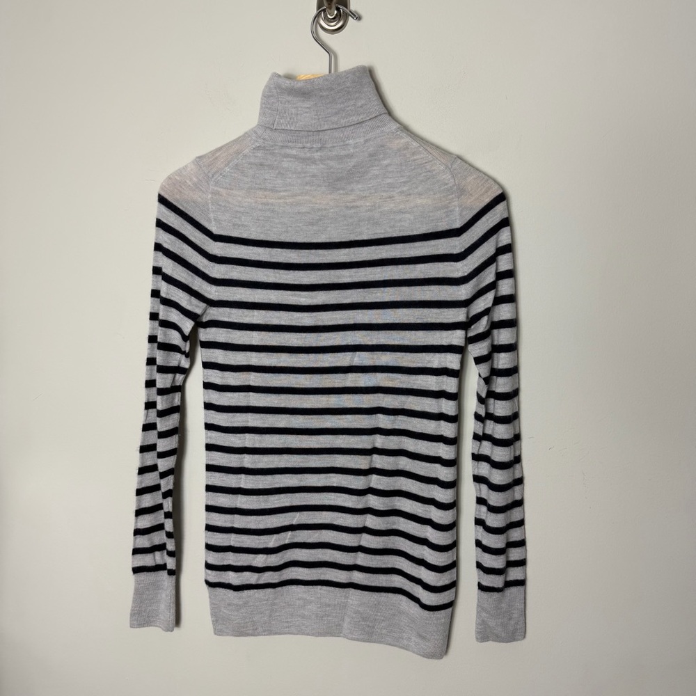 J. Crew 100% Italian Cashmere Turtleneck Sweater Gray Navy Striped Size Small *W - Picture 9 of 10